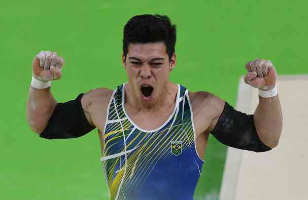 Srgio Sasaki e Arthur Nory disputaram final individual de ginstica artstica da Olimpada no Rio