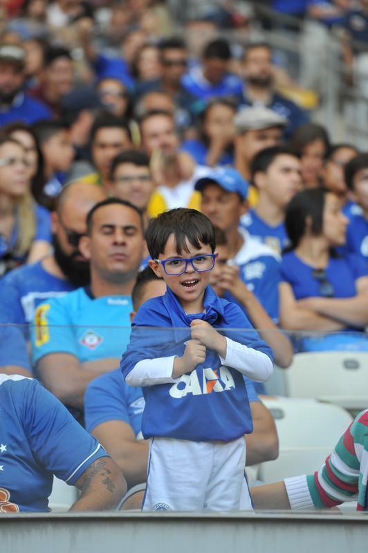 Torcedores de Cruzeiro e Botafogo, no Mineiro, em duelo pela 19 rodada do Brasileiro