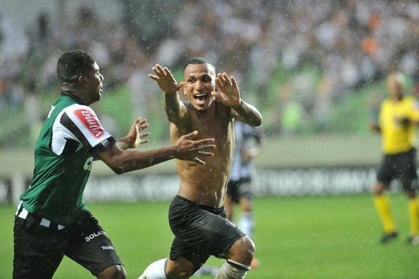 Atltico venceu o Grmio por 4 a 3 no Independncia