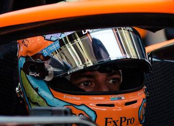 McLaren informou que piloto estara recuperado para primeira prova da temporada