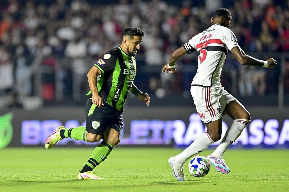 So Paulo e Amrica se enfrentaram neste sbado (22/4), no Morumbi, pela segunda rodada do Campeonato Brasileiro de 2023