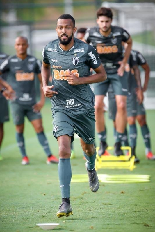 O tcnico Levir Culpi comandou, na tarde desta tera-feira, treinamento na Cidade do Galo