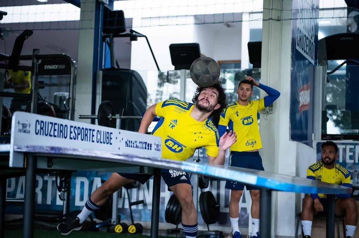 Fotos do treino do Cruzeiro desta segunda-feira (18/10)