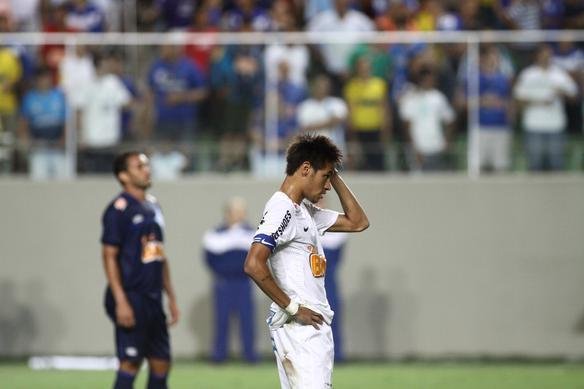 Santos, do craque Neymar, dominou a partida no Independncia e venceu com justia