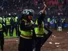Indonsia investiga policiais por tragdia em estdio de futebol