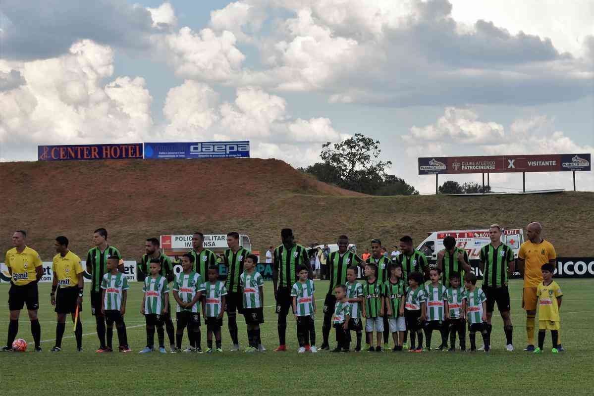 Equipes se enfrentaram pela quinta rodada do Campeonato Mineiro