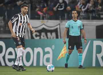 Zagueiro foi liberado pela Seleção Paraguaia e estará à disposição do Galo nas próximas partidas; Arana e Godín serão desfalques da equipe