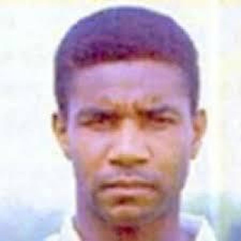 9º: Ricardo Evaristo - 279 jogos (zagueiro; 1988 a 1993 / 1996 a 2000);
