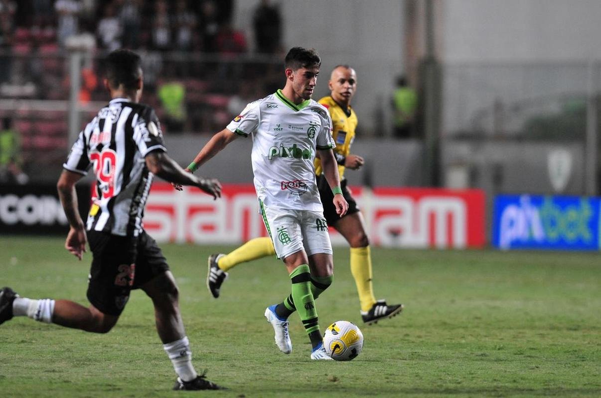 Fotos da partida entre Atltico e Amrica, no Independncia, pela quinta rodada do Campeonato Brasileiro