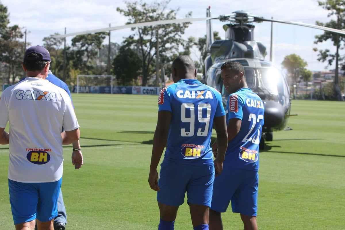 Imagens do treino do Cruzeiro na manh desta quarta-feira, 2 de agosto, na Toca da Raposa II