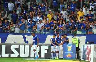 Cruzeiro e Vasco se enfrentaram no Mineiro, pela 17 rodada do Campeonato Brasileiro