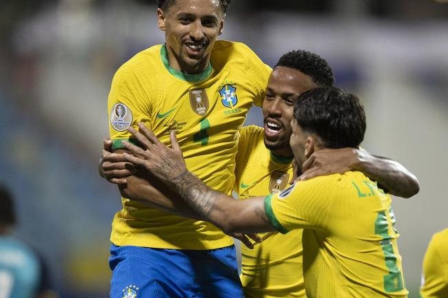 Fotos do jogo entre Brasil e Equador pela Copa Amrica