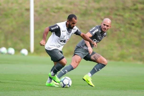 Veja, em fotos, como foi o primeiro treino de Levir Culpi nesta quinta passagem pelo Atlético