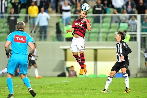 Fotos do primeiro tempo do duelo entre Atltico e Flamengo, no Independncia, pelo Brasileiro