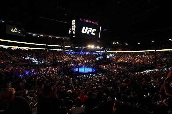 Imagens do histrico UFC 200, que lotou a nova T-Mobile Arena, em Las Vegas