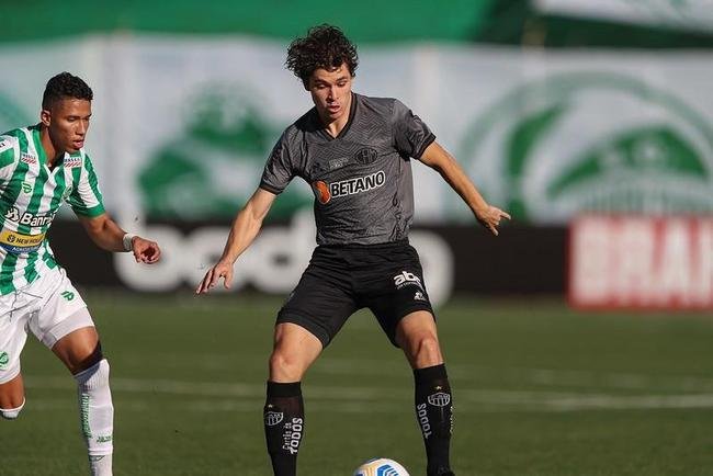 Juventude e Atltico se enfrentaram em Caxias do Sul, pela 15 rodada do Campeonato Brasileiro