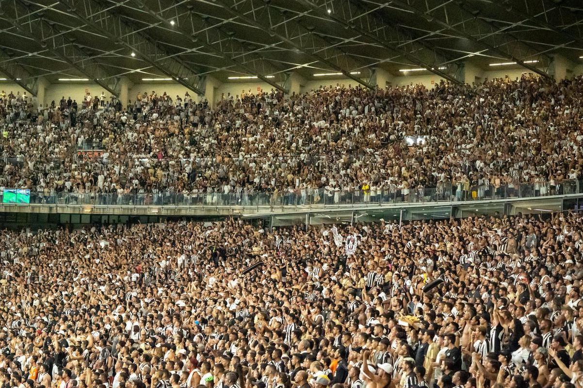 Atltico 3 x 1 Carabobo-VEN (Copa Libertadores) - Mineiro - Pblico: 46.482 - Renda bruta: R$ 2.290.179,00 - Renda lquida: R$ 1.462.377,95