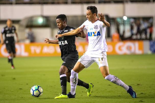 Na Vila Belmiro, Atlético é derrotado pelo Santos por 3 a 2, pela 37ª rodada do Campeonato Brasileiro