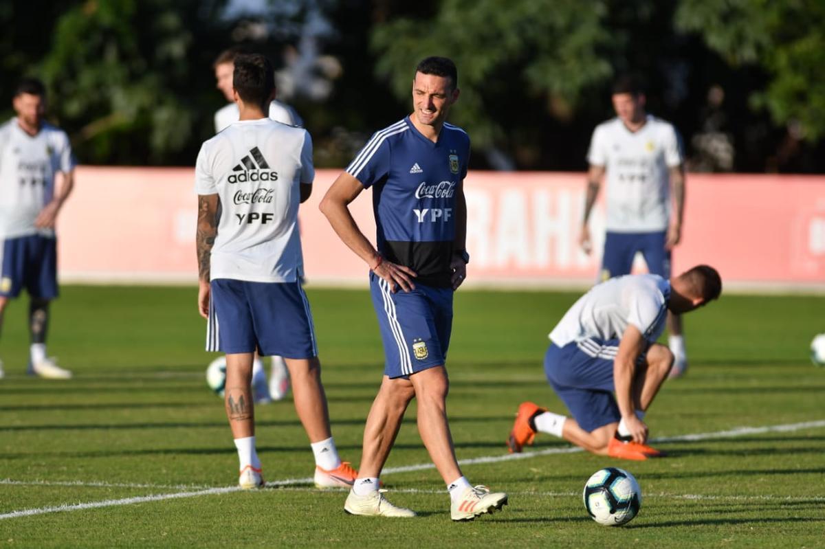 Na Toca II, Seleo Argentina fechou preparao para duelo com o Brasil