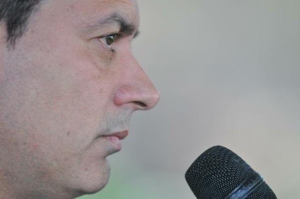 Tarde na Cidade do Galo teve entrevista de Di Santo, pronunciamento de Rui Costa e treino