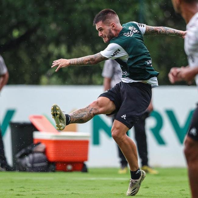 Fotos do primeiro treino de Hulk no Atlitco