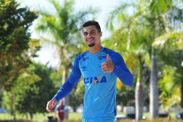 Egdio (lateral-esquerdo) - campeo brasileiro com o Cruzeiro em 2013 e 2014, o lateral retornou ao clube em janeiro de 2018 depois do fim do vnculo com o Palmeiras, seu ex-clube. Egdio disputou 56 jogos nesta temporada.