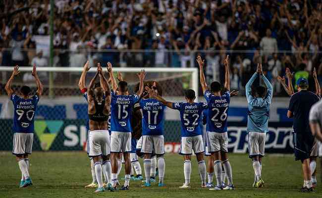 Cruzeiro chegou aos 13 pontos conquistados com a vitória sobre o Grêmio