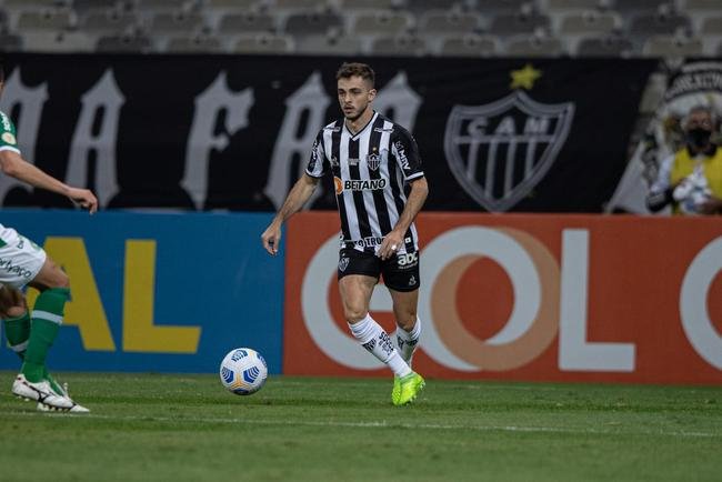 4� Cazares e Hyoran (foto) - 7 assist�ncias
