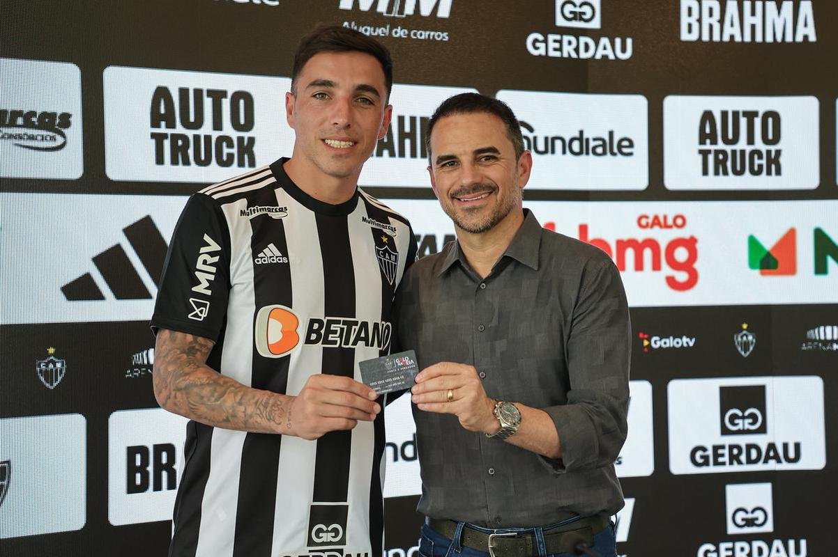 Saravia foi apresentado oficialmente pelo Atltico nesta sexta-feira (17/2), na Cidade do Galo. Lateral-direito argentino tem 29 anos.