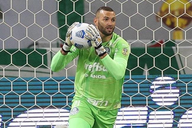 Goleiro - Weverton - Palmeiras (65%)