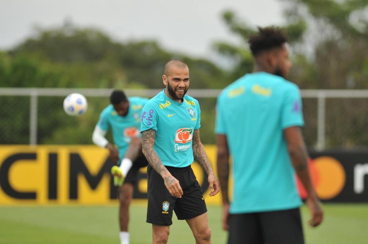 Seleo Brasileira concluiu na Toca da Raposa II, CT do Cruzeiro, em BH, a preparao para enfrentar o Paraguai no Mineiro pelas Eliminatrias da Copa do Mundo do Catar