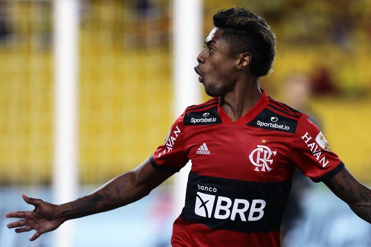 Flamengo vence Barcelona de Guayaquil novamente e vai  final da Copa Libertadores para enfrentar o Palmeiras. Deciso ser em Montevidu, no Uruguai, em 27 de novembro
