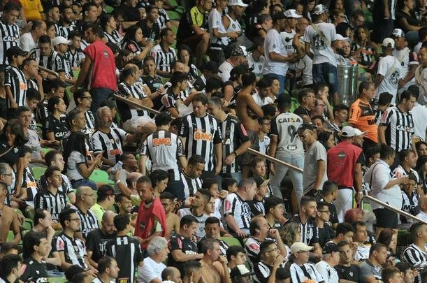 Torcedores do Atltico lotaram Independncia em partida contra o Defensor, pela Copa Libertadores