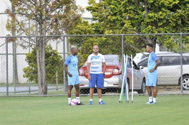 Com gols de Judivan e Rafael Sobis, Cruzeiro venceu Betinense por 2 a 0 em jogo-treino