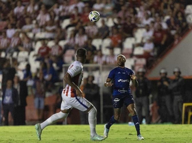 Náutico e Cruzeiro se enfrentaram nesta quinta-feira (13/4), no estádio dos Aflitos, no Recife, pelo jogo de ida da terceira fase da Copa do Brasil