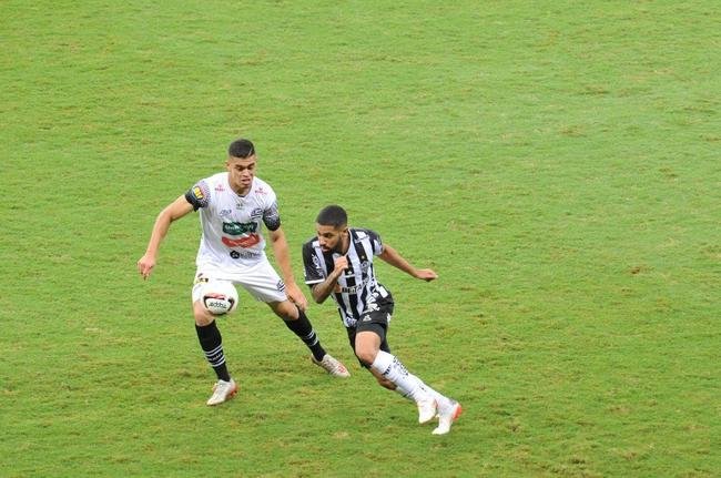 O Atltico recebeu o Athletic nesta tera-feira (15), no Mineiro, em Belo Horizonte. A partida, vlida pela 7 rodada do Campeonato Mineiro de 2022, marcou o centsimo jogo do goleiro Everson com a camisa do Galo.