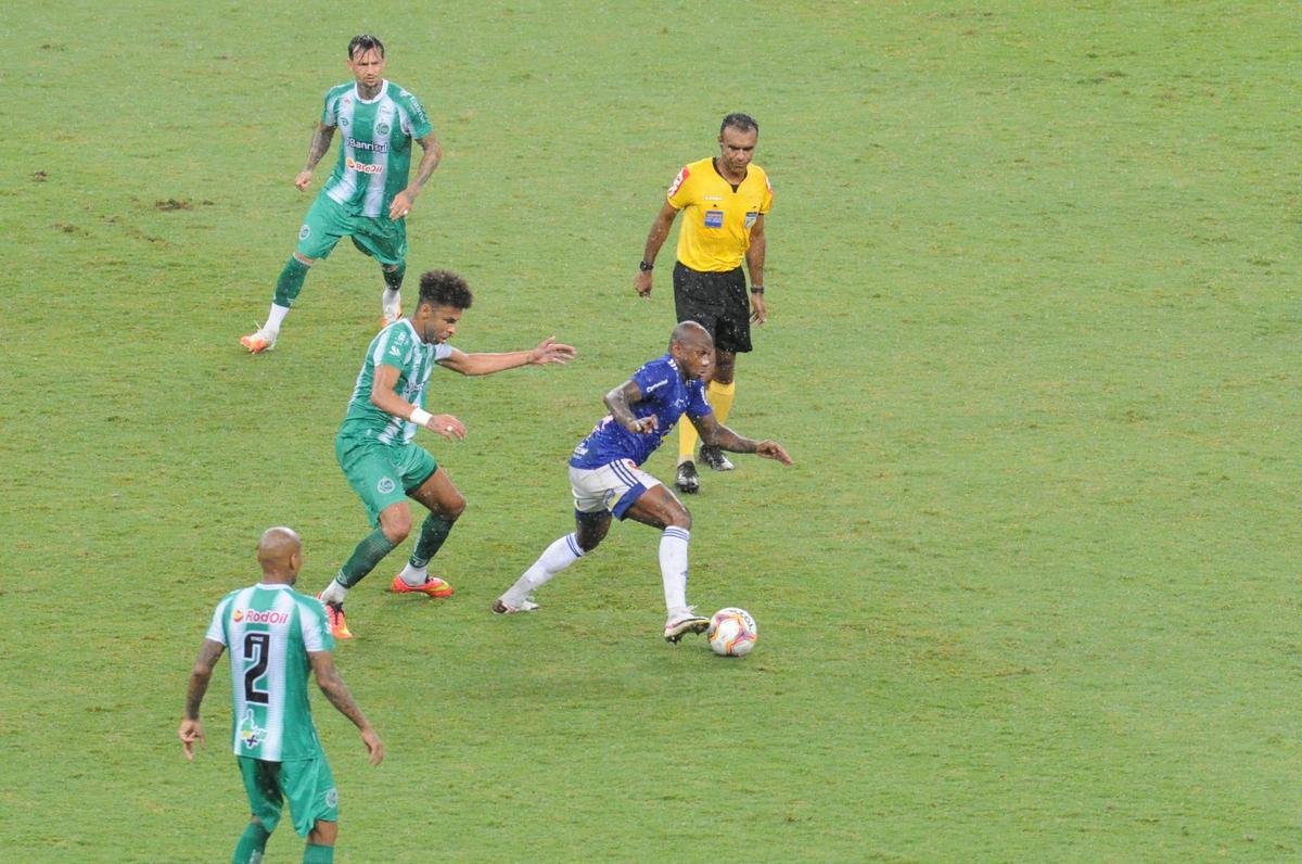 Cruzeiro x Juventude: fotos do jogo desta sexta-feira, no Mineiro, pela 16 rodada da Srie B