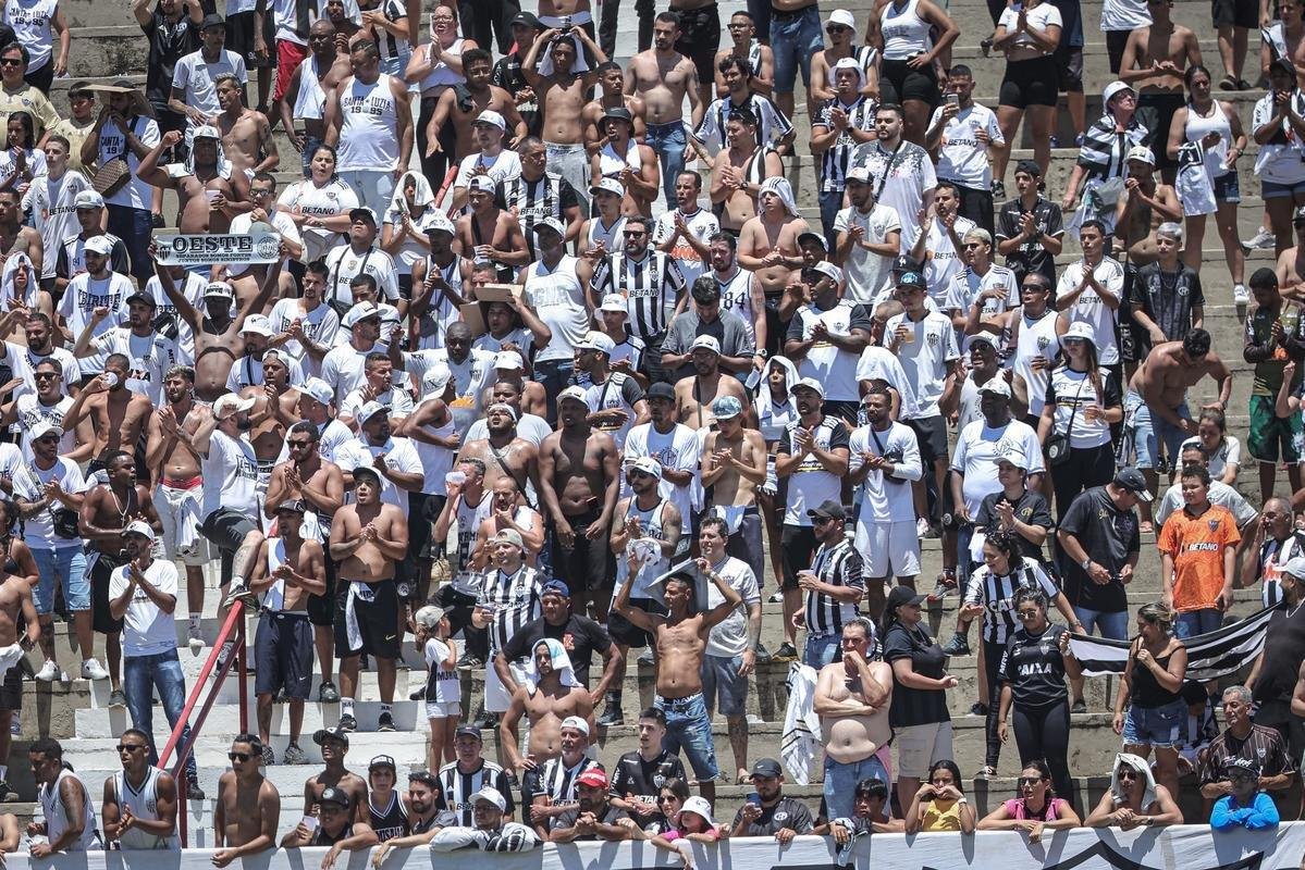 Tombense x Atltico: fotos do jogo pelo Campeonato Mineiro