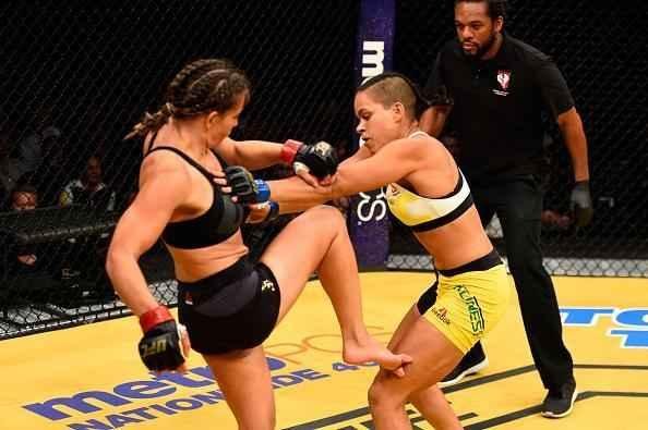 Fotos da grande vitória de Amanda Nunes pelo cinturão do UFC