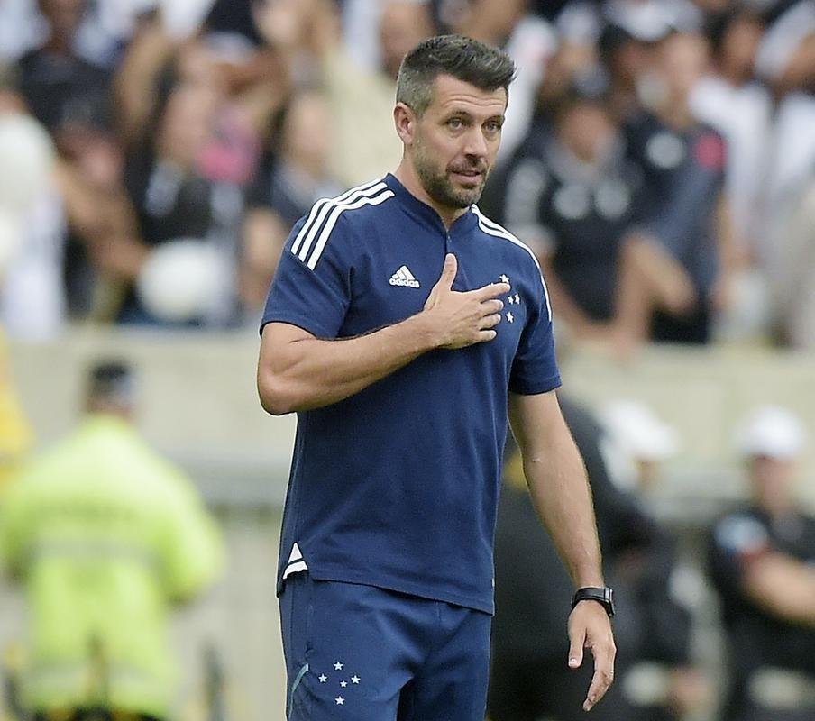 Fotos do jogo entre Vasco e Cruzeiro, no Maracan, no Rio de Janeiro, pela 12 rodada da Srie B do Campeonato Brasileiro