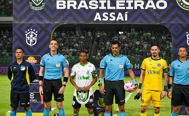 Gois e Amrica empataram no Estdio da Serrinha