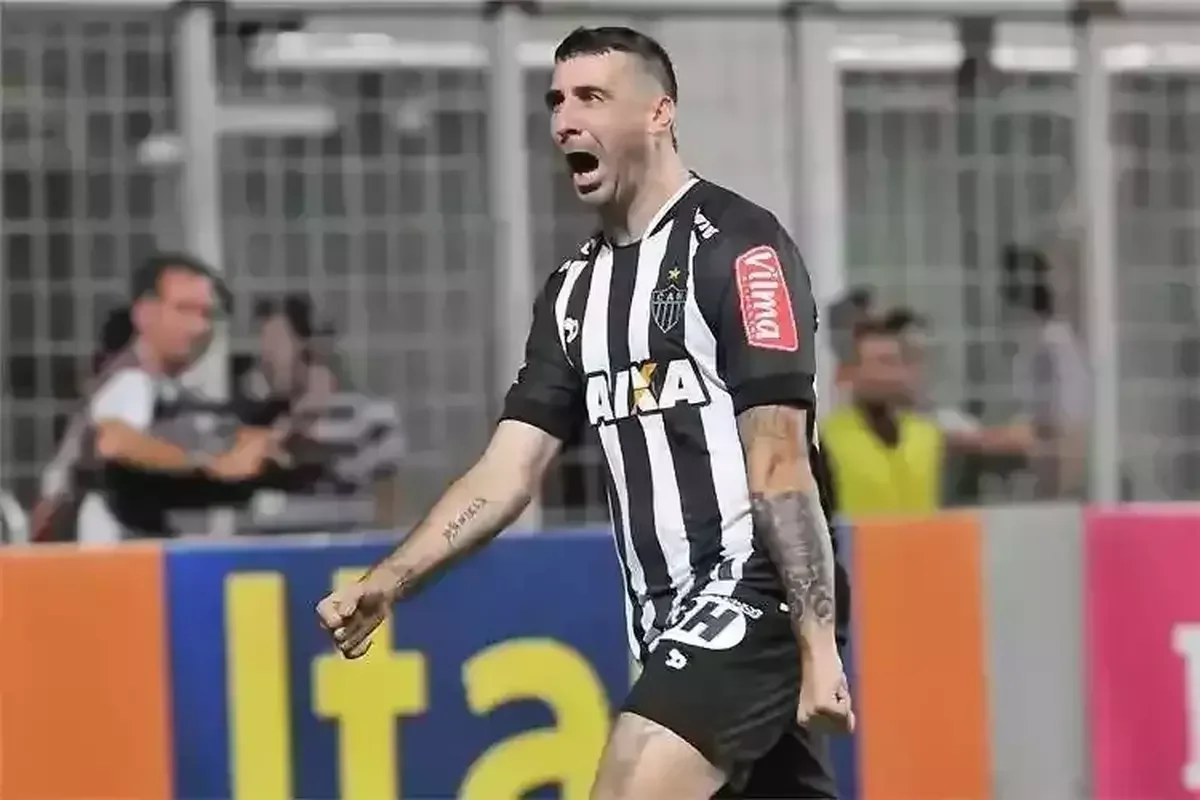 6 - Lucas Pratto - 93 jogos
