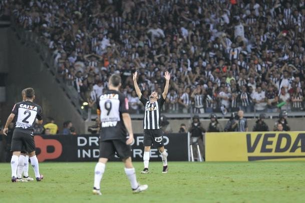 Gabriel marcou o gol de honra do Galo no Mineiro, no primeiro duelo da final, diminuindo para 2 a 1