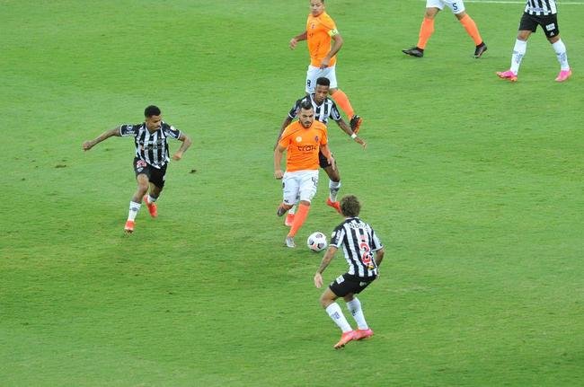 Fotos do jogo entre Atltico e La Guaira, da Venezuela, no Mineiro, em Belo Horizonte, pela ltima rodada do Grupo H da Copa Libertadores