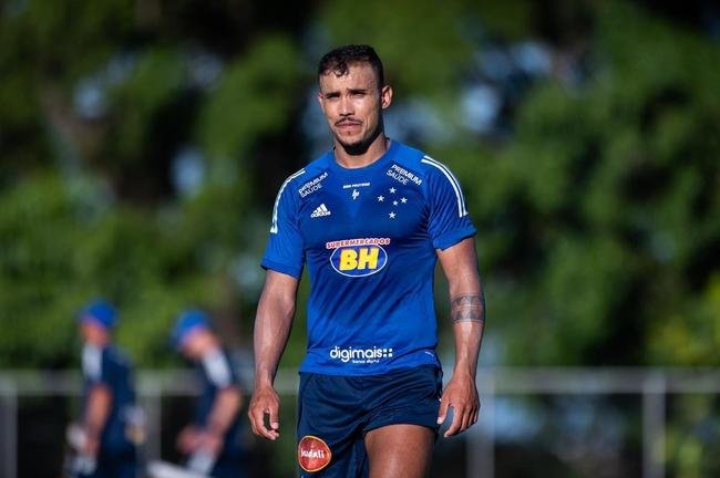 William Pottker (atacante pela esquerda) - 34% dos votos