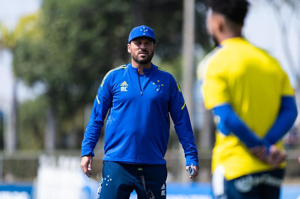 Fotos do treino do Cruzeiro desta sexta-feira na Toca II