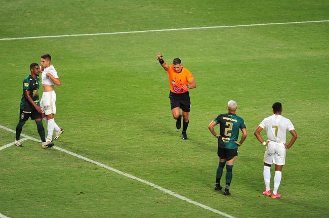 Fotos do jogo entre Amrica e Cruzeiro, pela semifinal do Mineiro