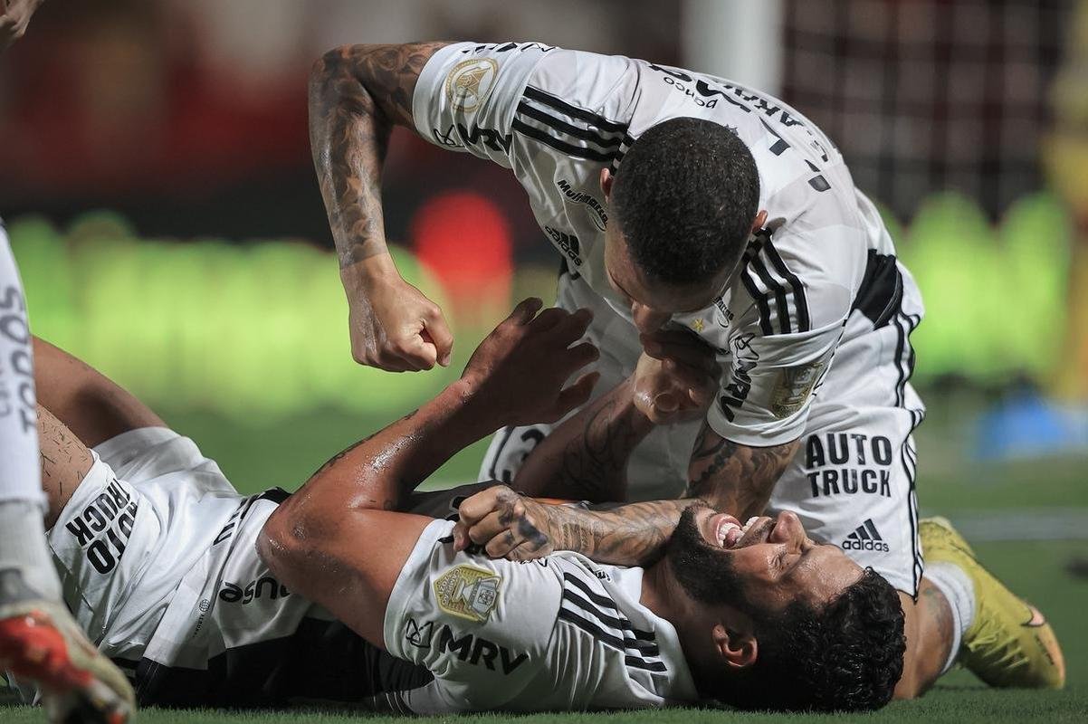 Atltico-GO x Atltico: veja fotos do jogo pelo Brasileiro