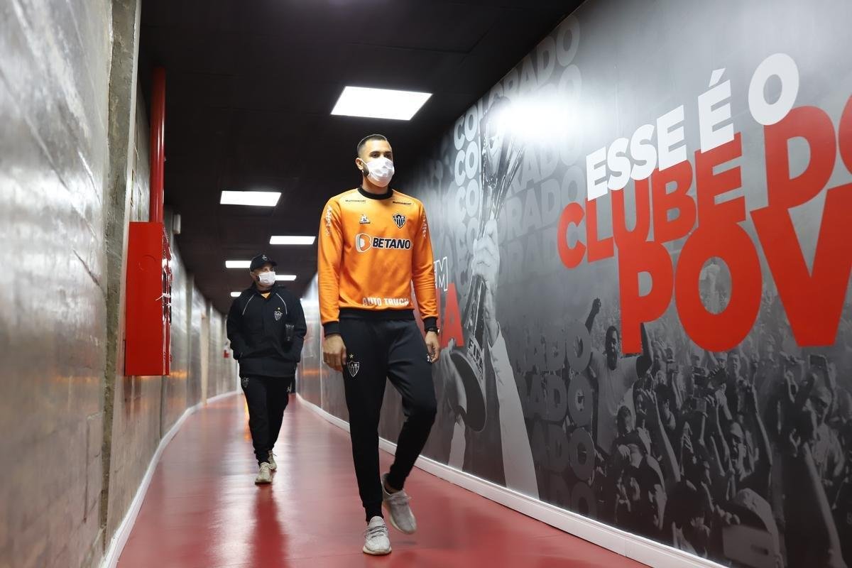 Atltico visitou o Internacional no Beira-Rio, pela quarta rodada do Brasileiro 