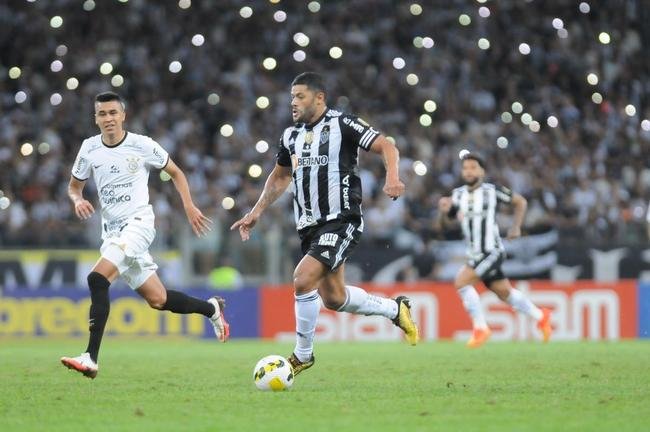Atltico e orinthians se enfrentaram no Mineiro, neste domingo (24), em jogo vlido pela 19 rodada da Srie A do Campeonato Brasileiro.